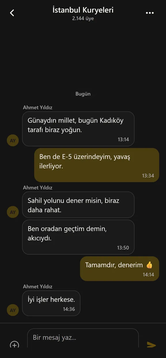 Kurio topluluk sohbeti ekranı: İstanbul Kuryeleri odasında mesajlaşma
